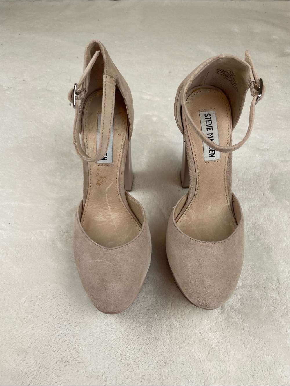 Steve Madden Beige Suede & patten leather Ankle-Strap Block Heels